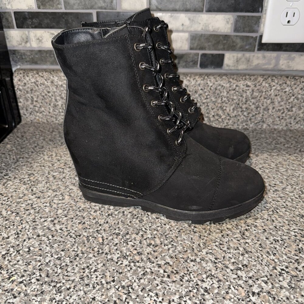 Serra Black Heeled Boots - Picture 2 of 6